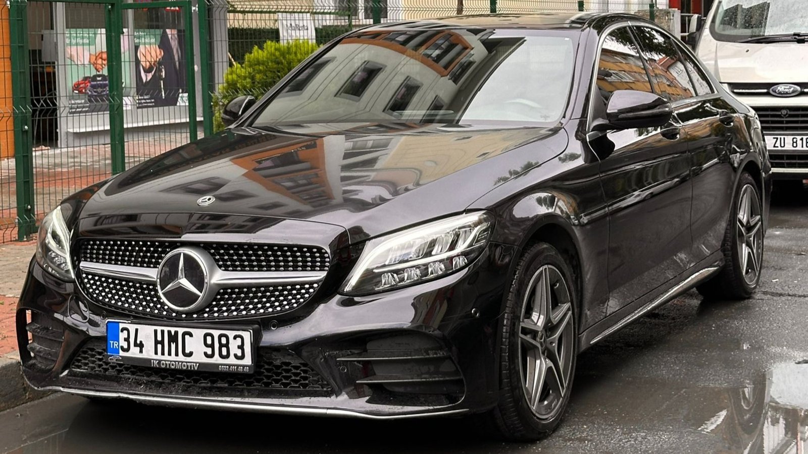 Mercedes Benz W205 Class C 200 d Specs